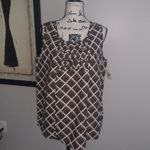 Kim Rogers sleeveless top, Size Large, NWT - Picture 2 of 7